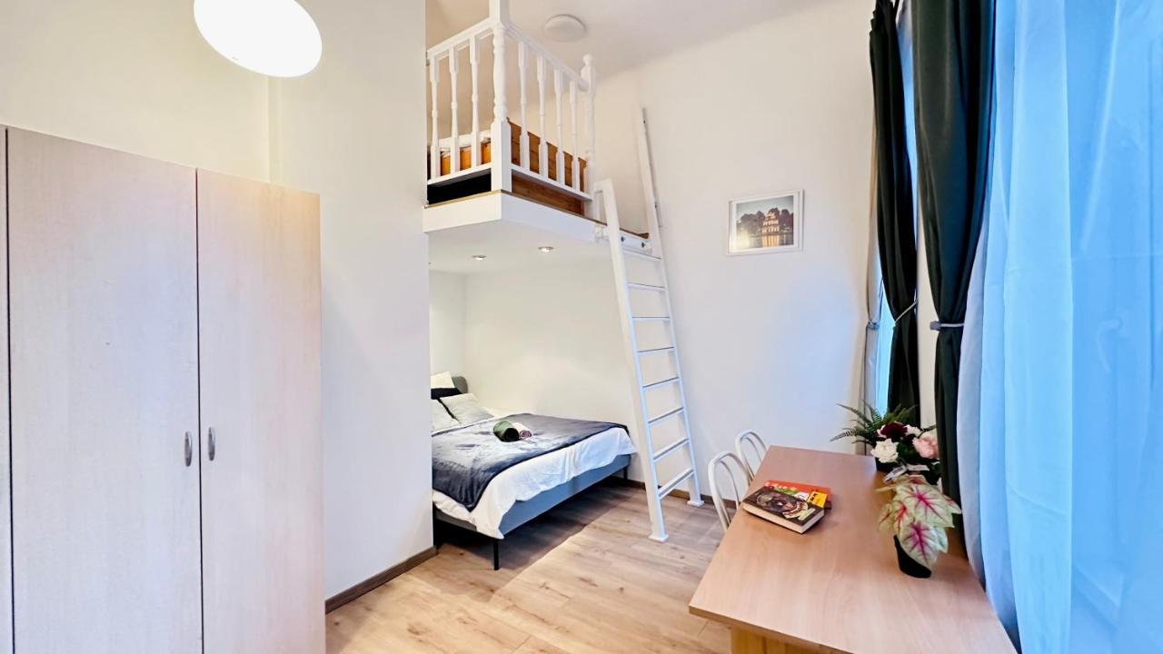 בודפשט Jozsef 18 Apartment - 5 Mins To New York Cafe מראה חיצוני תמונה